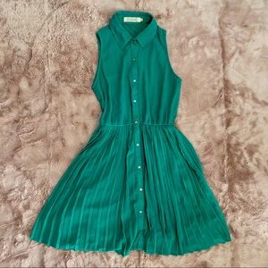 Sleeveless Pleated Dress